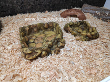 Cargar imagen en el visor de la galería, Bebedero Exo-Terra CORNER (6748941779143)