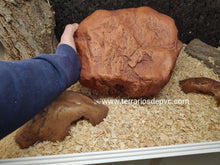 Cargar imagen en el visor de la galería, CUEVA REPTILE CAVE EXO TERRA (6748939845831)