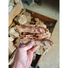 Cargar imagen en el visor de la galería, Piedra natural - Multilayer Red